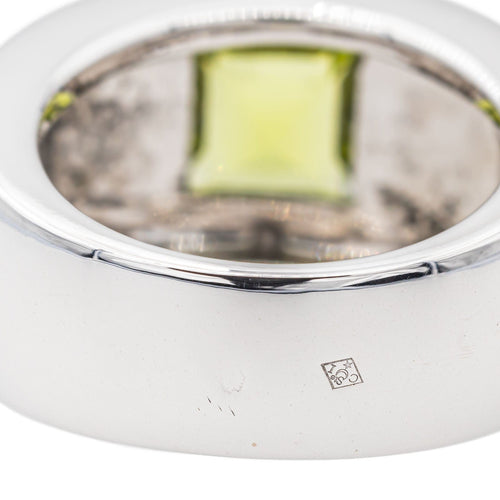 Bague 49 Chaumet Bague Jonc Bella Or blanc Péridot 58 Facettes 3260873CN