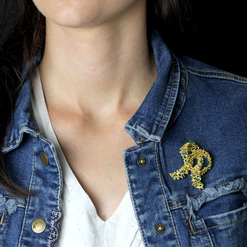 Broche Broche noeud émeraudes or jaune rétro 58 Facettes 25-058