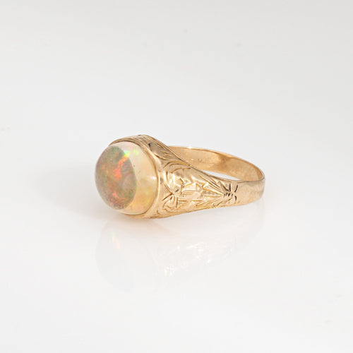 Bague Bague victorienne ancienne en or jaune 14 carats, ornée d'une opale gelée, taille 6. Bijou vintage de grande qualité. 58 Facettes G14138