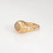 Bague Bague victorienne ancienne en or jaune 14 carats, ornée d'une opale gelée, taille 6. Bijou vintage de grande qualité. 58 Facettes G14138