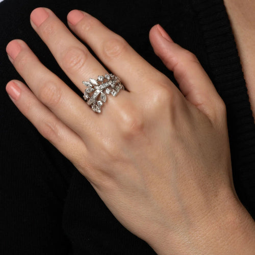 Bague 57.5 Bague en platine avec diamants mixtes 58 Facettes G13725