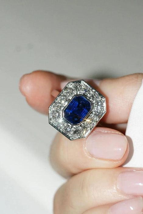 Hexagonal ring platinum sapphire diamonds