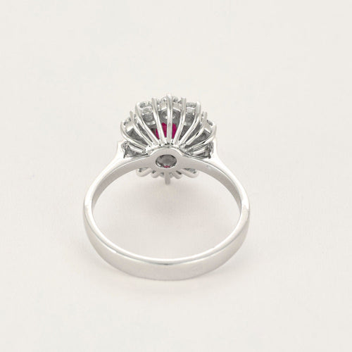 Bague 51.5 Bague Marguerite or gris, rubis et diamants 58 Facettes BA214