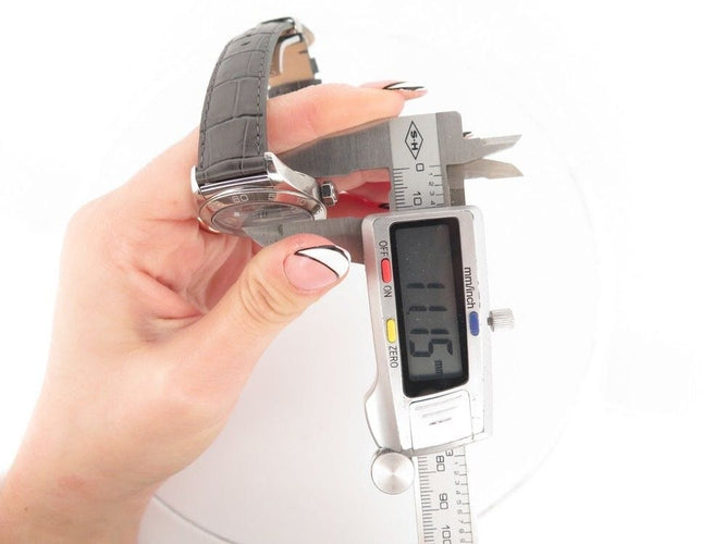 Montre montre BELL & ROSS mystery automatique diamant acier 58 Facettes 259831