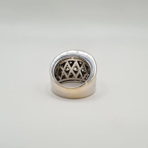 Bague 54 Bague or blanc sertie de diamants naturels 58 Facettes