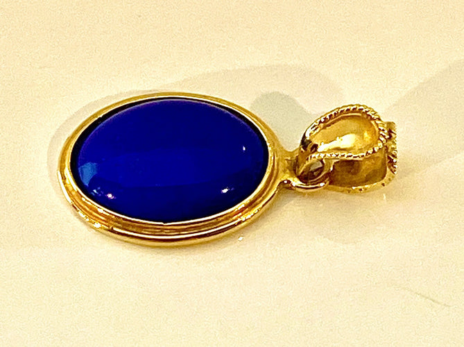 Pendentif Pendentif en or jaune 18 carats et cabochon lapis lazuli 58 Facettes AB552