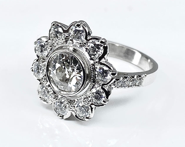 Bague 51 Bague marguerite en or blanc et diamant 58 Facettes AB332