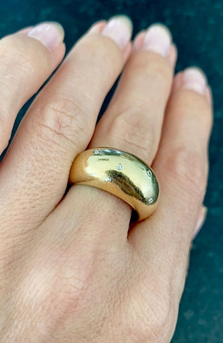 Bague 57.5 Bague Dôme en or jaune 18 carats sertie de diamants 58 Facettes