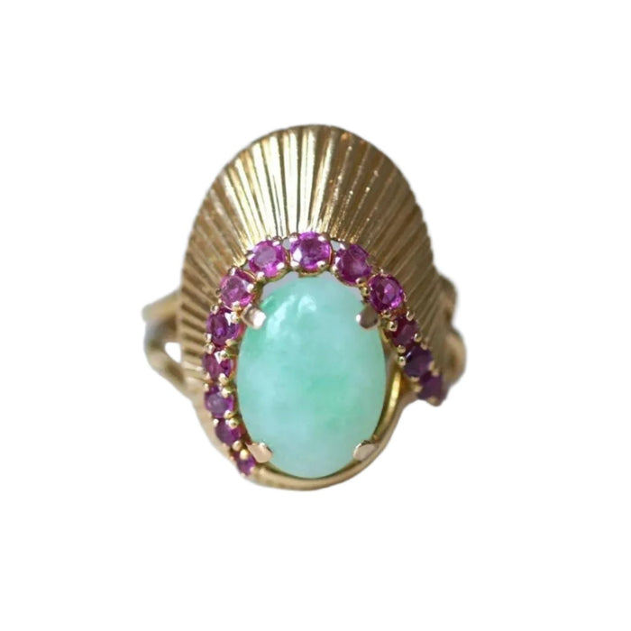 Anillo de cóctel de oro amarillo con jade y rubí