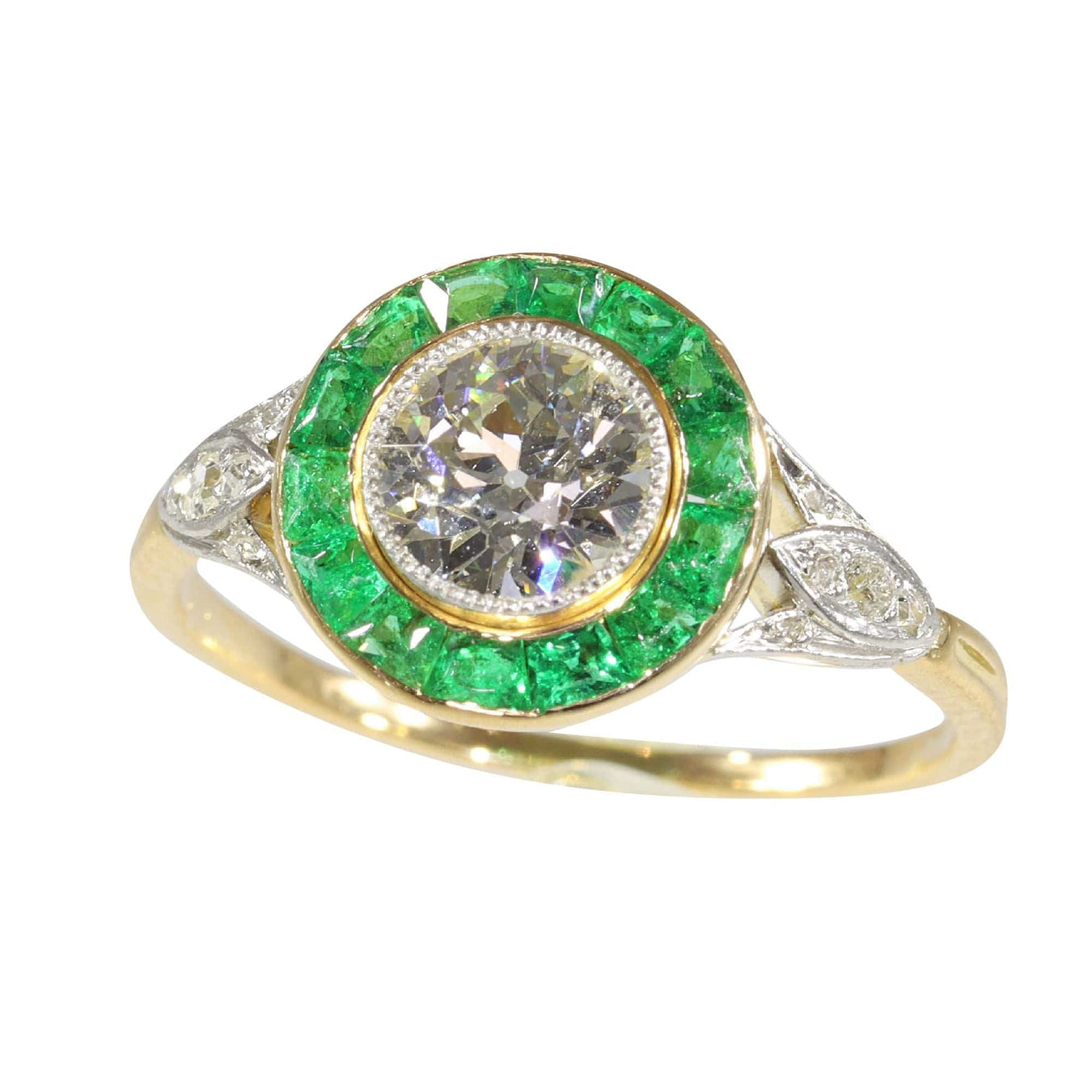 Emerald engagement rings