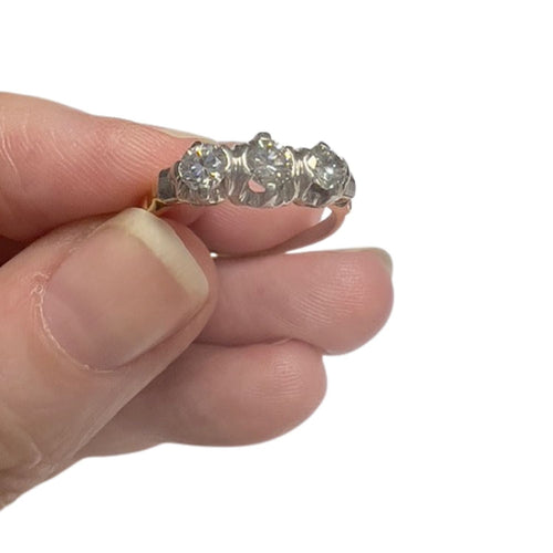 Bague BAGUE ART DÉCO, ÉPOQUE 1925-1930, OR 18 KT ET PLATINE AVEC DIAMANTS 58 Facettes DMAR3