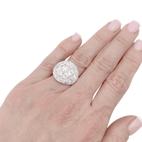 Bague 50 Bague pavage or blanc, diamants. 58 Facettes 34033