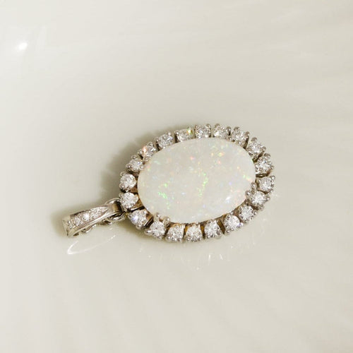 Pendentif Pendentif en opale elfique – Élégance enchantée 58 Facettes 2842