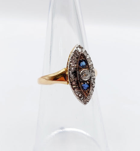 Bague 52.5 Bague marquise antique or jaune et platine, diamants et saphirs 58 Facettes A05575