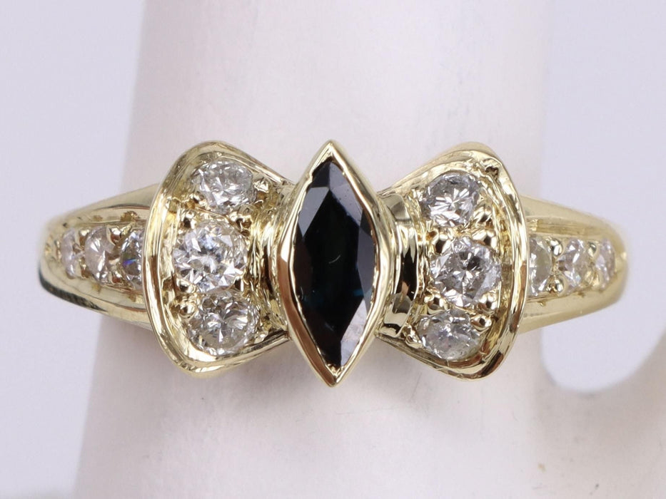 Marquise saffier en diamant Art Deco geelgouden ring