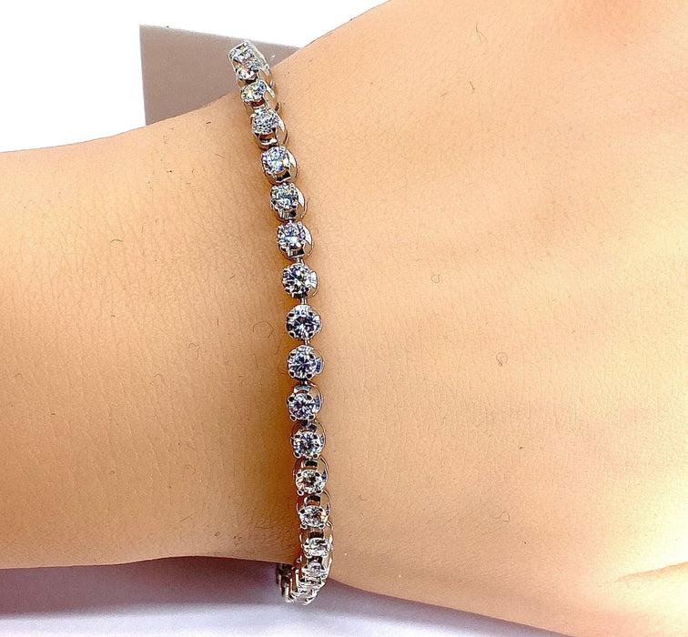 Bracelet Bracelet ligne or blanc serti de 41 diamants 4,10 carats 58 Facettes 421