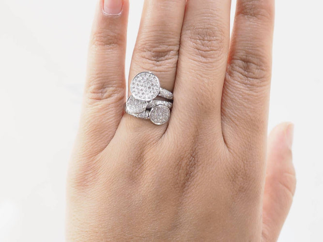 Bague 55 Bague en or blanc et diamants 58 Facettes 33085