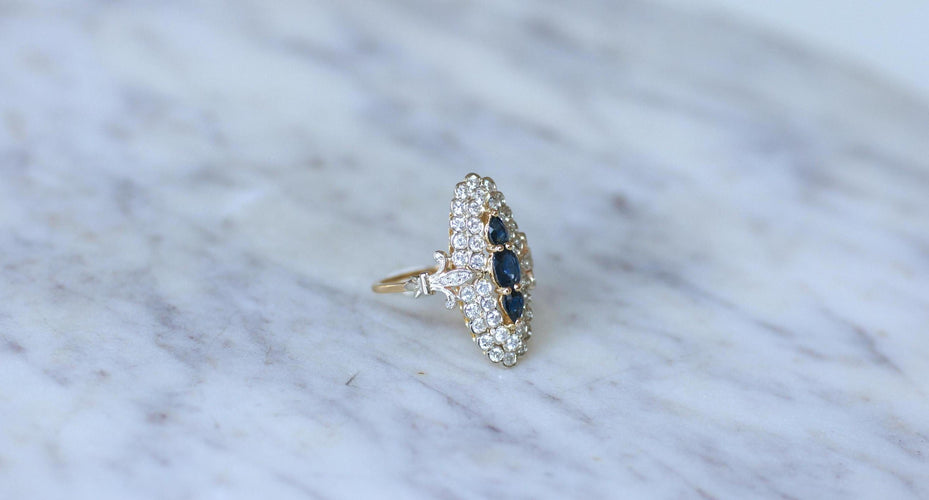 Bague 53 Bague Marquise Saphirs et Diamants Or Jaune 58 Facettes