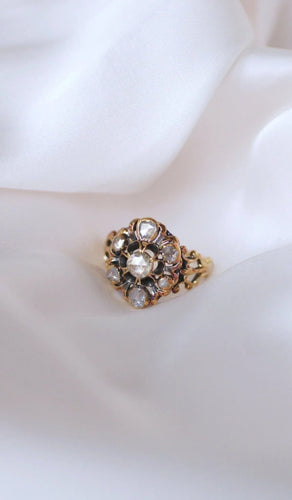 Bague Bague marguerite ancienne en or et diamants taille rose 58 Facettes