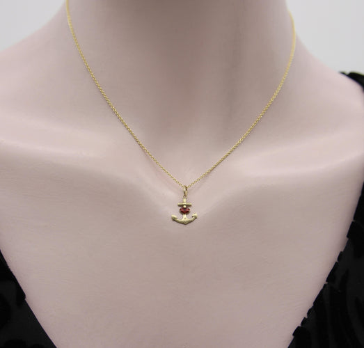 Pendentif Pendentif ancre en or 14 carats et cœur rouge émaillé 58 Facettes A2003A