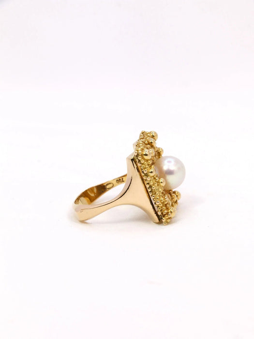 anillo omega Gilbert Albert oro y perla akoya