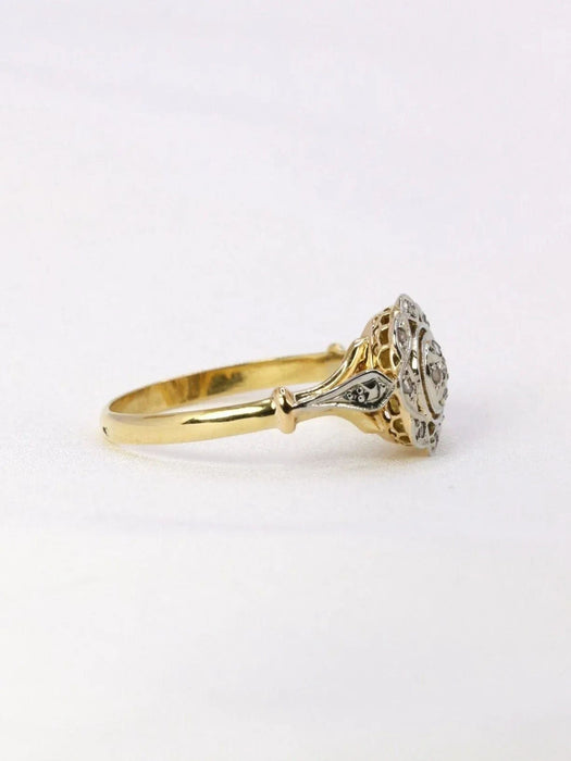 Bague 54 Bague or jaune marguerite diamants 58 Facettes J395