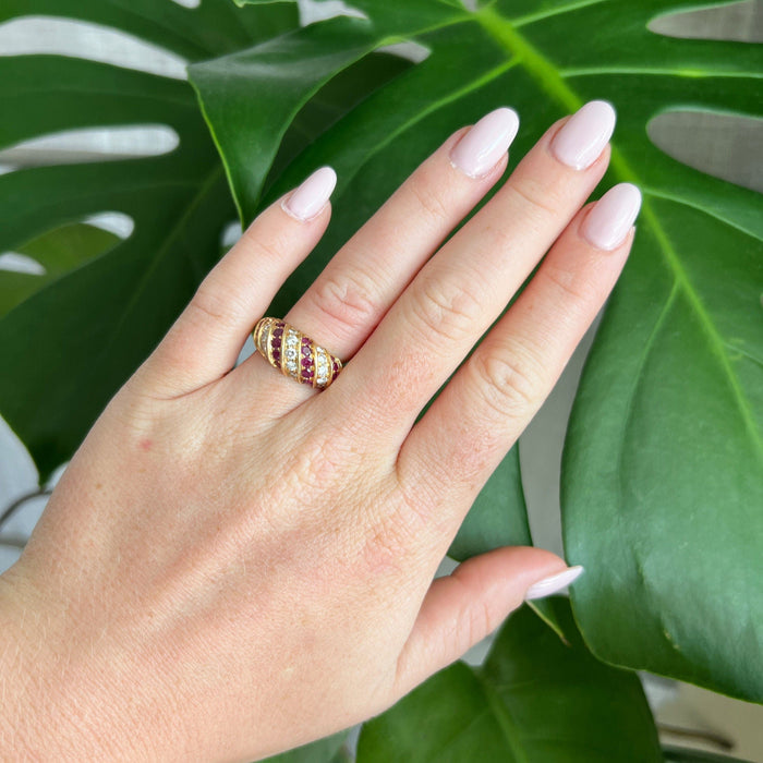 Bague Bague jonc or jaune diamants et rubis 58 Facettes