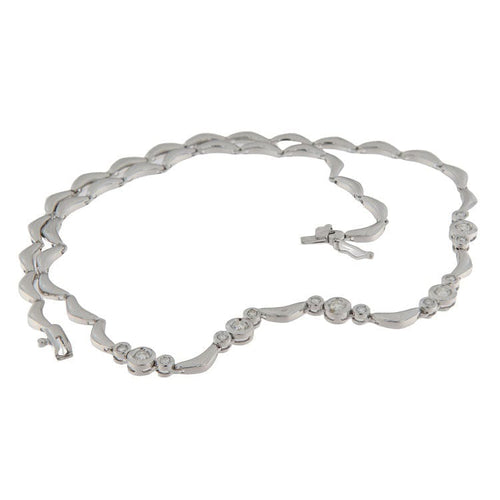 Collier Collier ras du cou en or blanc avec diamants 58 Facettes G3718
