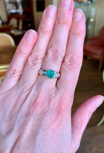 Bague 53 Bague émeraude colombie diamants or blanc (Certificat) 58 Facettes BEM44