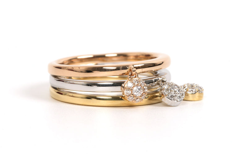 Bague 51 Bague contemporaine en or jaune, blanc et rose 18 carats sertie de diamants 58 Facettes 21853