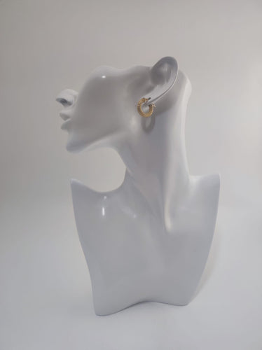 Boucles d'oreilles Créoles ajourées motifs treillis en or jaune 18k 58 Facettes