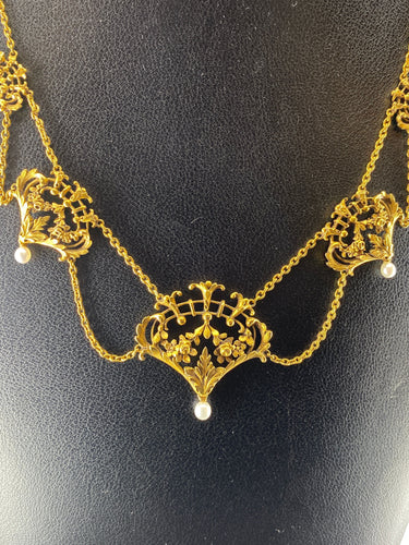 Collier Collier draperie en or 18 carats et perles, travail français vers 1880 58 Facettes AB37