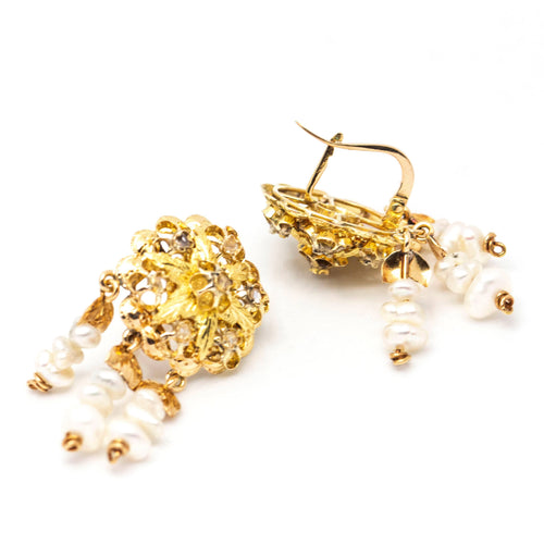 Boucles d'oreilles Boucles d'oreilles originales KESHI 1900 avec Diamants 58 Facettes D361018JC