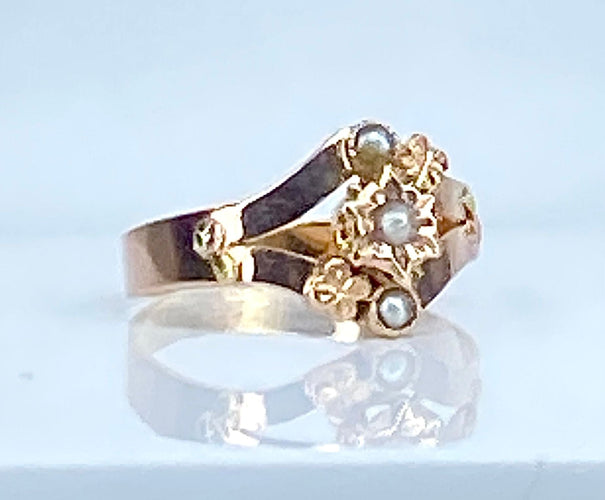 Bague Bague en or rose 18 carats et perles, époque 1900 58 Facettes AB526