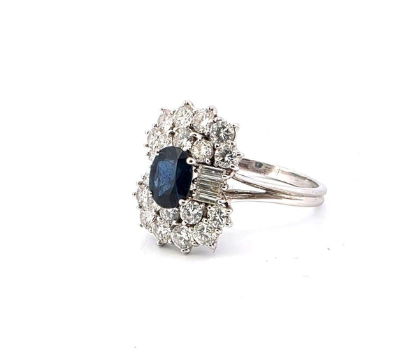 Superb vintage ring in white gold, sapphire and diamond 