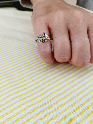 Bague 45 Bague Guépard diamants et saphirs 58 Facettes