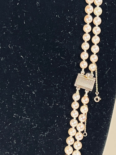 Collier Collier double rangs perles de culture AKOYA fermoir or blanc 53,5 CM 58 Facettes