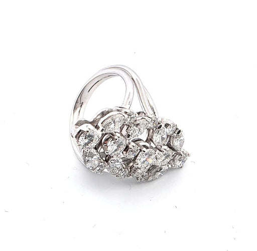 Bague 46 Bague en or blanc 18 carats avec diamants 58 Facettes