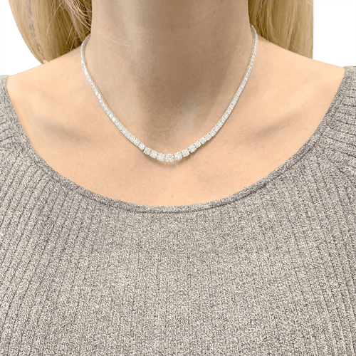 Collier Collier rivière or blanc et diamants. 58 Facettes 34485