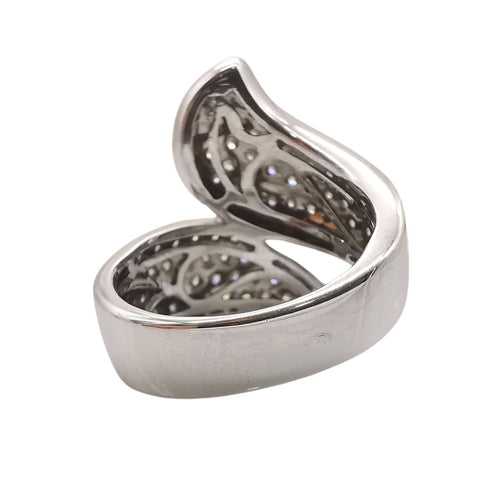 Bague 55 Bague en or blanc & diamants 58 Facettes