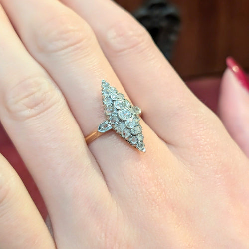 Bague 53 Marquise or jaune et diamants 58 Facettes 32190