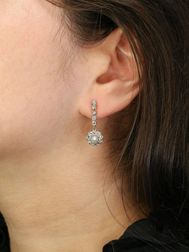 Boucles d'oreilles Boucles d'oreilles pendantes Belle Epoque diamants perles 58 Facettes J257B