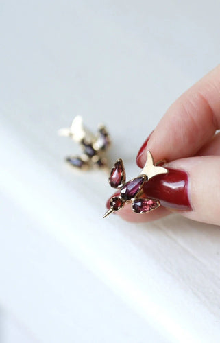 Boucles d'oreilles Dormeuses colombes grenats de Perpignan 58 Facettes