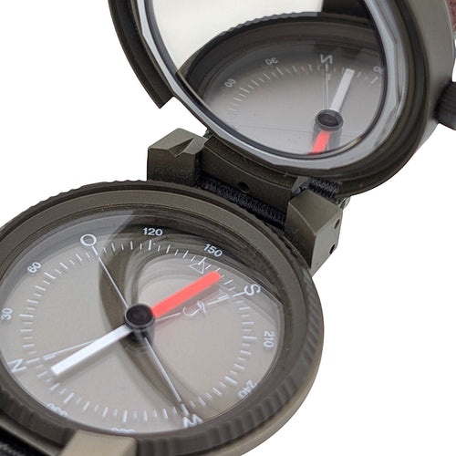 Montre IWC Schaffhausen Nato Olive Porsche Design Compass 1st Version IW 3510 Circa 1978 58 Facettes