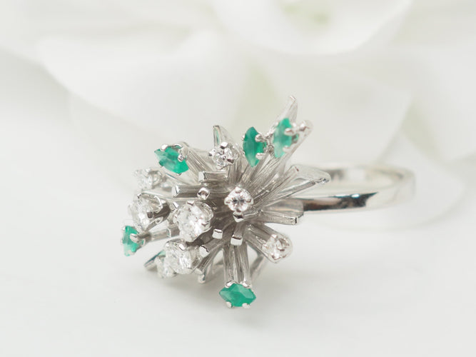 Bague 58 Bague en or blanc, émeraudes et diamants 58 Facettes 33303