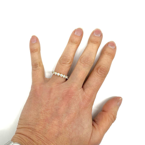 Alliance or jaune et diamants 58 Facettes Z15B51149