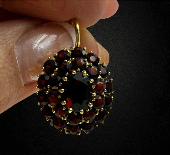 Boucles d'oreilles Boucles d'oreilles pendantes en grenat pyrope 58 Facettes