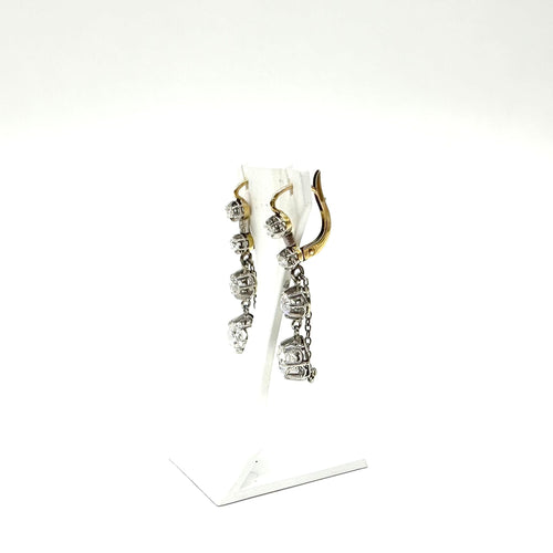 Boucles d'oreilles Boucles d'oreilles dormeuse or jaune, platine et diamants 58 Facettes Z15B51577