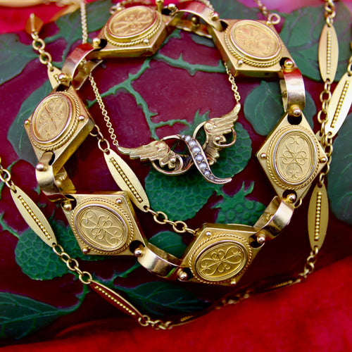 Bracelet Victorian 14K Gold Cannetille Etruscan Revival Bracelet 58 Facettes