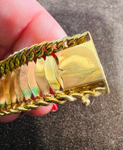 Bracelet Bracelet or jaune époque 1950 58 Facettes 7788 A